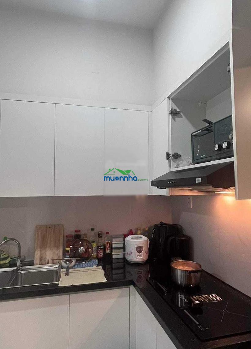 Cho thuê căn hộ saigon intela 2pn chỉ 6triệu/tháng có máy lạnh