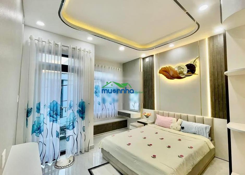 Bán nhà đường chuyên dùng 9 thông ra hẻm 1627 huỳnh tấn phát quận 7 full nội thất. lh 0788 911 ***