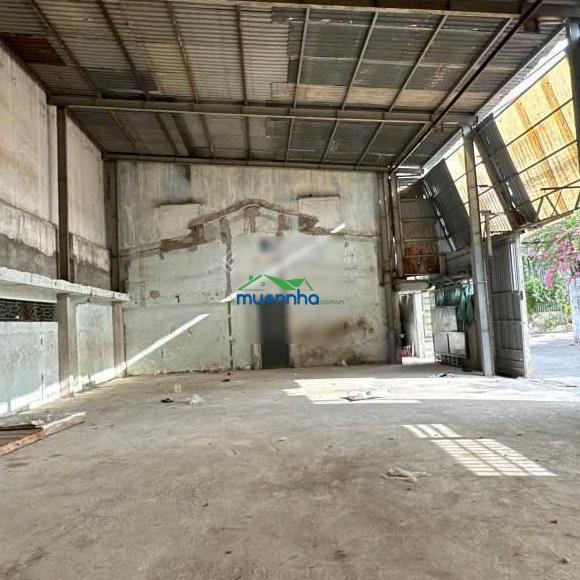 192m2 - 9.6 x 20m lô góc mã lò - bình tân - nhà cấp 4 - tiện xây mới - vị trí đẹp - lộ giới ít - 4