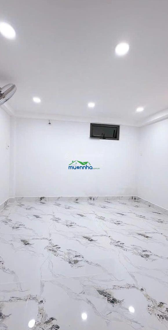 Nhà đẹp q4 - 4 lầu đúc - 40m2 - 4pn - không qh - chỉ 4.86 tỷ - 4
