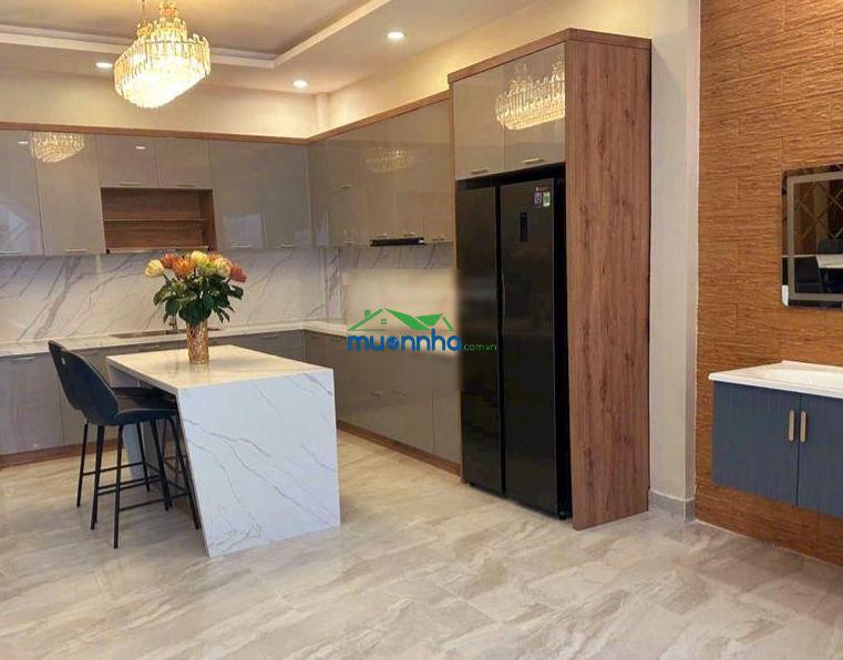 Bán nhà 1 trệt, 2 lầu, sân thượng, ngang 5m, shr, vị trí đắc địa đ. nguyễn thị thập, giá rẻ 8.x tỷ - 2