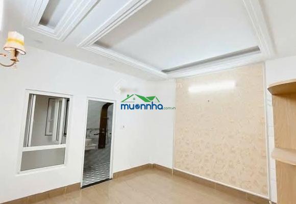 Bán lỗ nhà huỳnh tấn phát, quận 7. giá 4,5 tỷ, dt 64m2, lh như 0766 372 ***, hẻm xe hơi 6m - 2