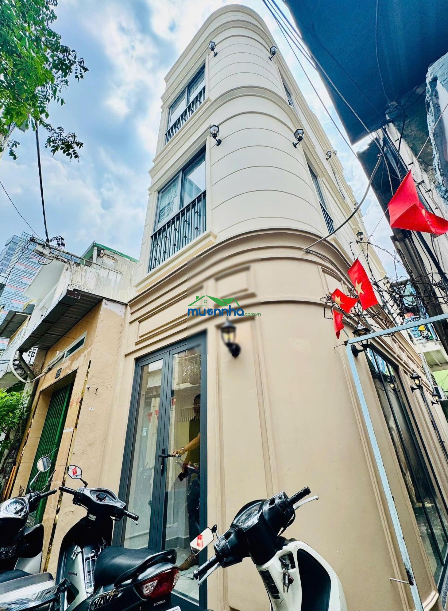 Chỉ 8 tỷ nhỉnh có ngay siêu phẩm 2mt hẻm phố tây bùi viện - q1 - thông cống quỳnh - thu 240tr/năm - 2