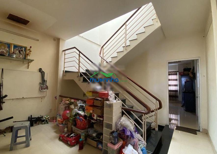 Nhà 3 tầng, xe hơi quay đầu, thị trấn nhà bè, 99m2