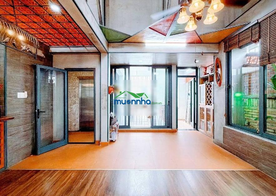 Bán nhà đường ô tô tránh, cách trần hưng đạo q1 chỉ 500m, 8m x 12m 4 tầng có thang máy, hơn 17 tỷ - 2