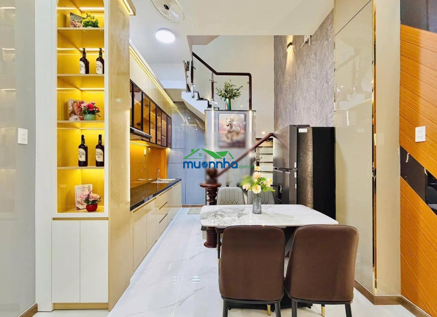 Bán gấp nhà trần quang diệu, p14, q3 gần bv an sinh, giá 4tỷ6 dt 75,6m2 cho thuê 33tr/th
