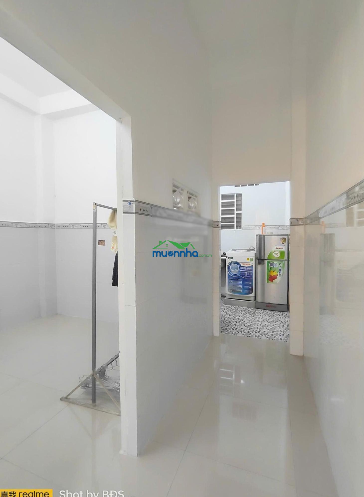 Bán nhà kế vạn phúc gần hẻm xe hơi 2pn 2wc - 3