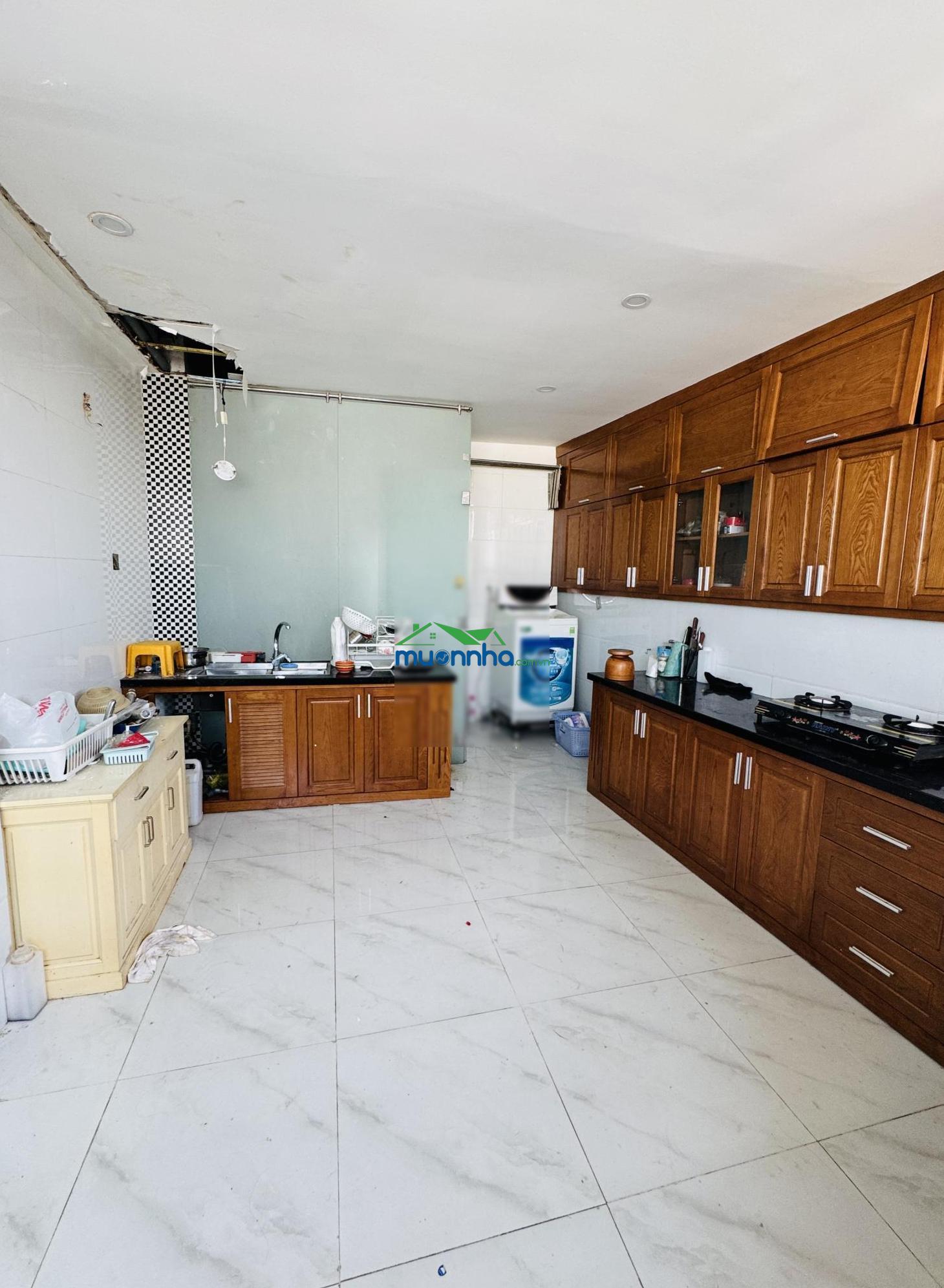 Căn góc nguyễn văn lượng p17 gv 8x11m, 5 tầng thang máy 7pn, 8wc hẻm 1 trục xe tải lớn giá 14 tỷ - 2