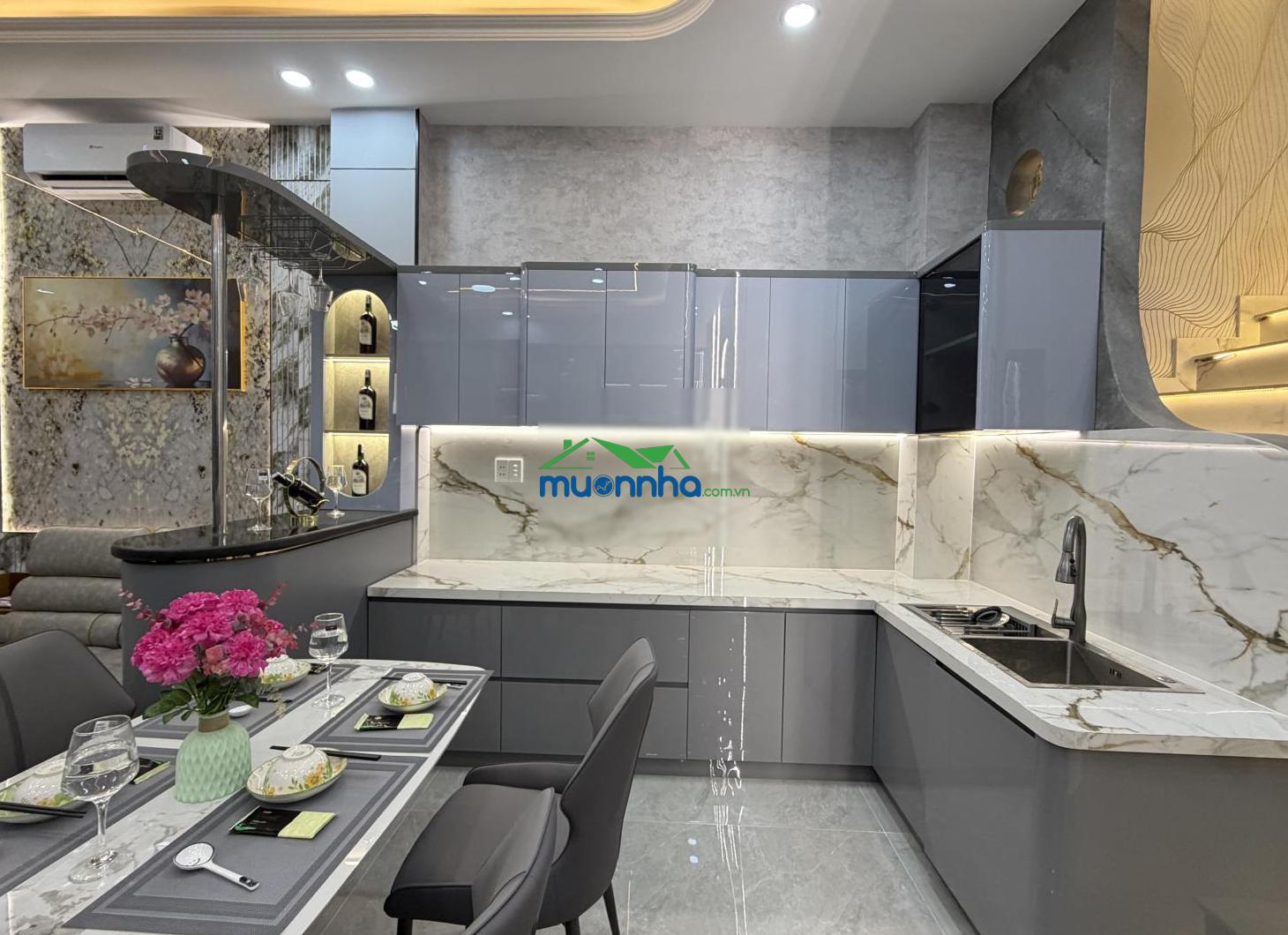 Bán vila phố tuyệt đẹp có phòng ngủ dưới trệt, trục đường nguyễn tư giản gò vấp - 2