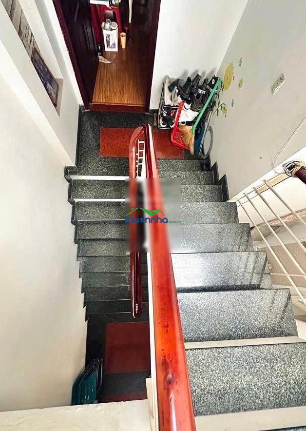 Sát mặt tiền phan huy ích tân bình - nhà đẹp 4 tầng - dt 4x17m - ô tô đỗ cửa - sổ vuông a4 - 3