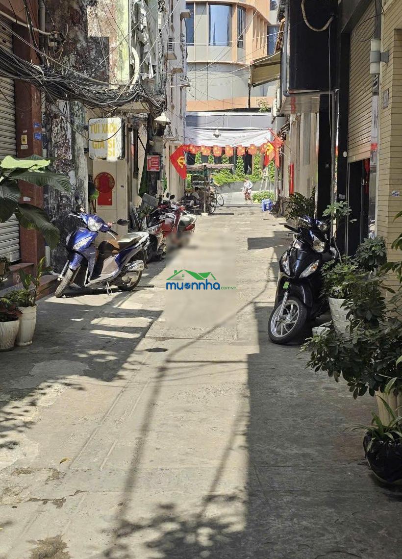 Bán nhà 3 lầu hẻm xe hơi đường nguyễn trãi q1. dt 4.4x14m giá 14 tỷ