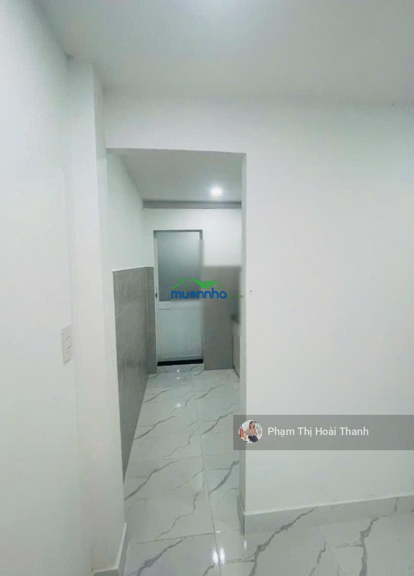 (2.99 tỷ) nhà 2 tầng - 26m2 - ngang 3.9m nở hậu tài lộc - ngay sau uỷ ban quận 9- gần khu biệt thự - 4