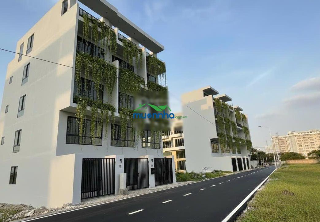 Nhà phố 4 tầng thủ đức - tâm điểm giao thương - đón sóng lớn