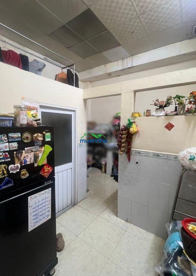 Mua đất tặng nhà nguyễn thị thập. dt: 76m2. 3 phòng ngủ. sổ hồng. cách mặt tiền 8m. giá chỉ 4.6 tỷ - 4
