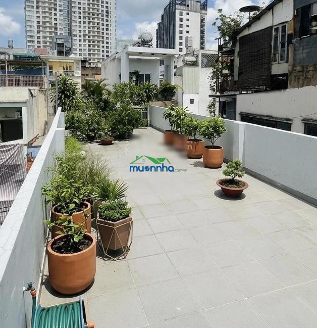 Nhà hiếm ở ngay - sát q1 - hxh 7m huỳnh văn bánh - dt 80m2(4x20) chỉ 13.9 tỷ tl - 4