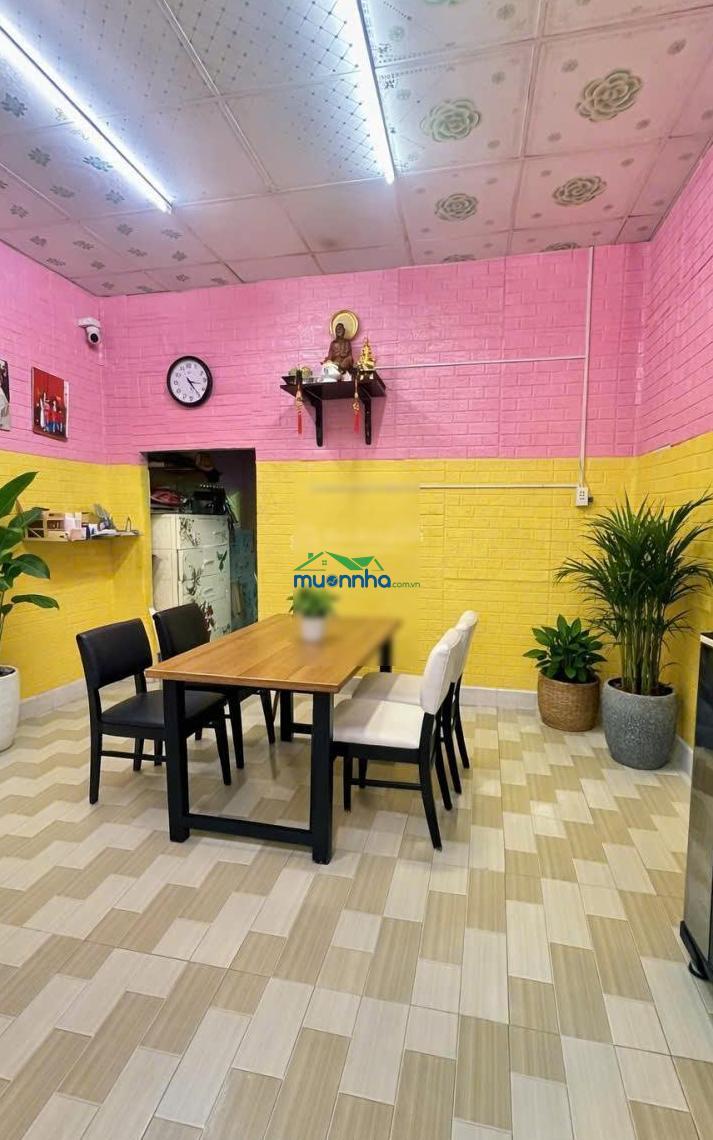 Cô tư bán nhà sát bệnh viện q12, ngang 5m, sổ riêng, trung mỹ tây. nhỉnh 2 tỷ - 3