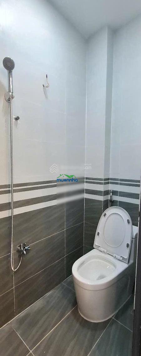 Bán nhà mặt tiền đường số - hẻm thông xe hơi chạy ngang nhà - quận 7 - 2