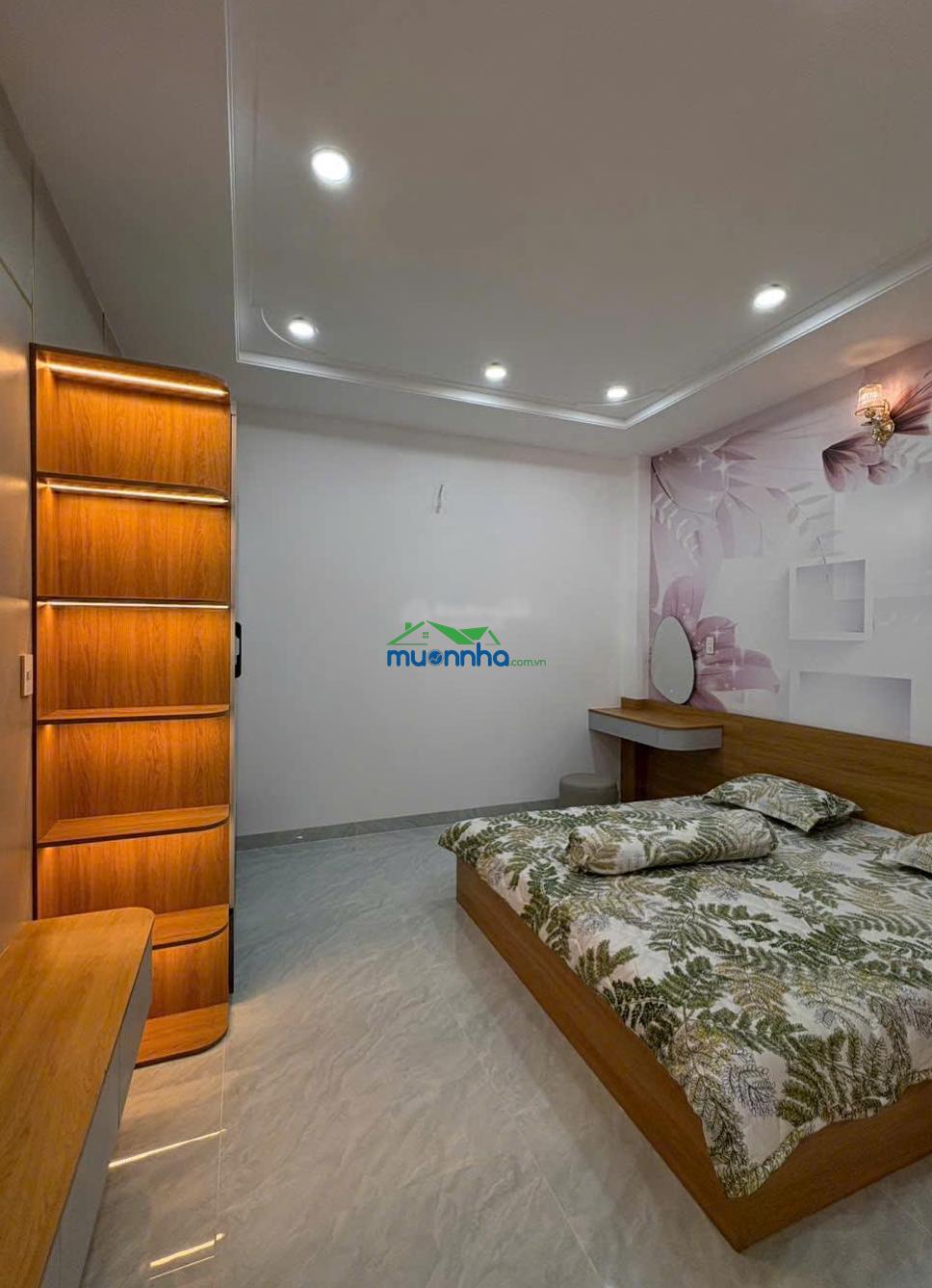 Hạ giá 300tr nhà 2 mặt tiền tỉnh lộ 10 (4m*14m full nội thất - 7ty9 tl) hẻm 8m vừa ở vừa kinh doanh - 2