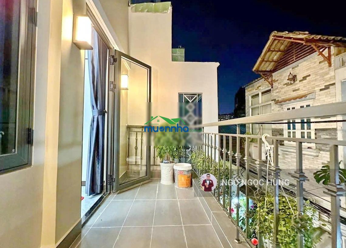 Bán nhà hẻm trần xuân soạn q7 giá bán: 6 . 2 tỷ (thương lượng) dt: 4.4x8 (35m). - 4