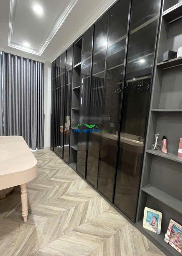 Nhà đẹp - 4 tầng bến lội - (51m2) 4pn - đường nhựa 8m - full nội thất - chỉ : 7.3 tỷ - 2