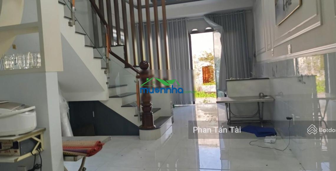 Bán 6,2tỷ nhà vườn 569.7m2 ngang 8,6 nở hậu 14m đường 8m thẳng trục vài mươi mét ra hoàng phan thái