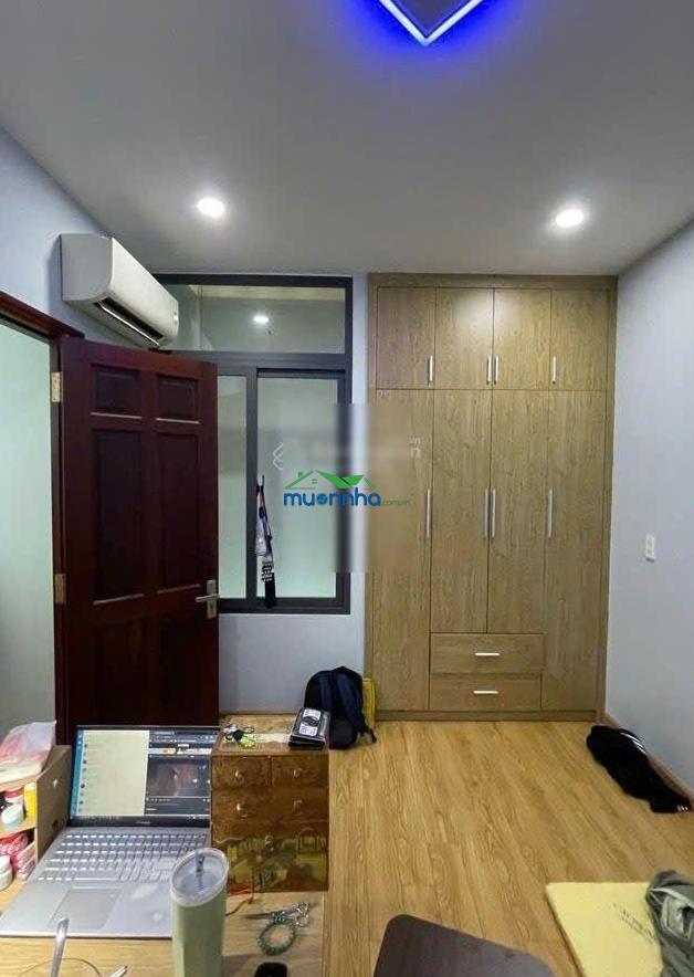 Nhà 3 tầng có sân thượng 4,4x13m 4pn hẻm thông lê trọng tấn giá 4.89 tỷ tl - 2