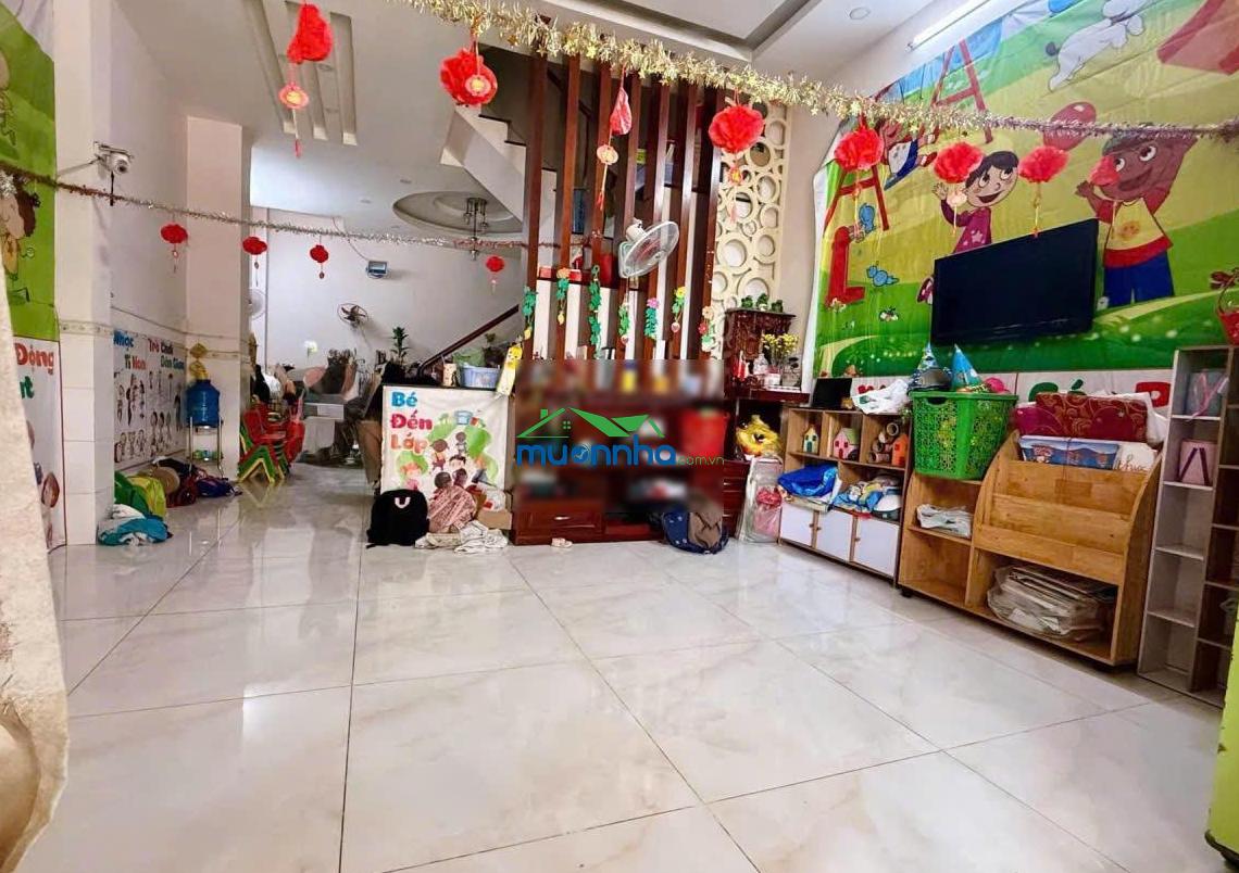 Nhà 4 tầng mới - khu tên lửa - 4 pn - hẻm xe tải 10 m - dt 60m2 - ngang 5m chỉ hơn 6.tỷ - 2