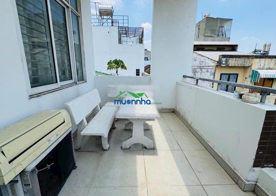 Phạm văn bạch sát mặt tiền p. tân sơn - khu vip đường bàn cờ - nhà 3 tầng - dt 4.5x15m