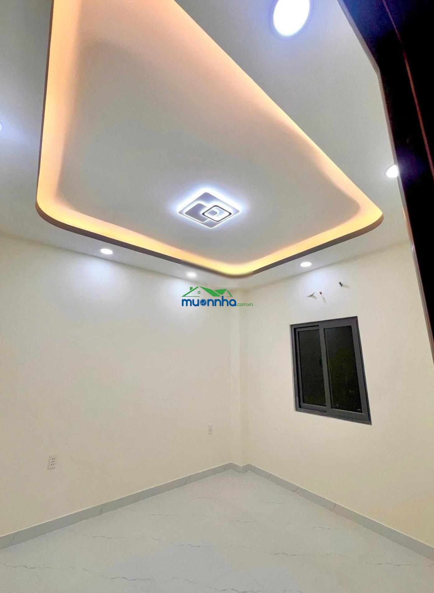 Nhà hẻm ô tô- thông âu dương lân- phạm thế hiển- dt (4.3x14.5m), 4 tầng, mới 100%