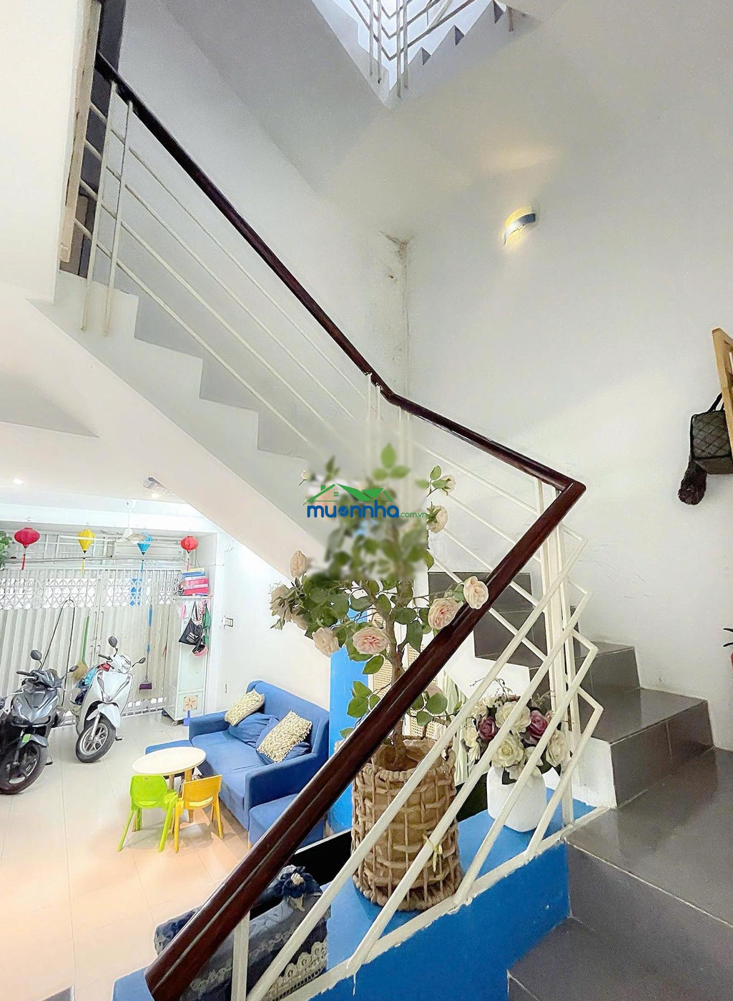 Bán gấp nhà đẹp hẻm 2 sẹc cách mạng tháng 8, tân bình - 6,2 tỷ - vị trí gần sân bay thuận tiện - 2
