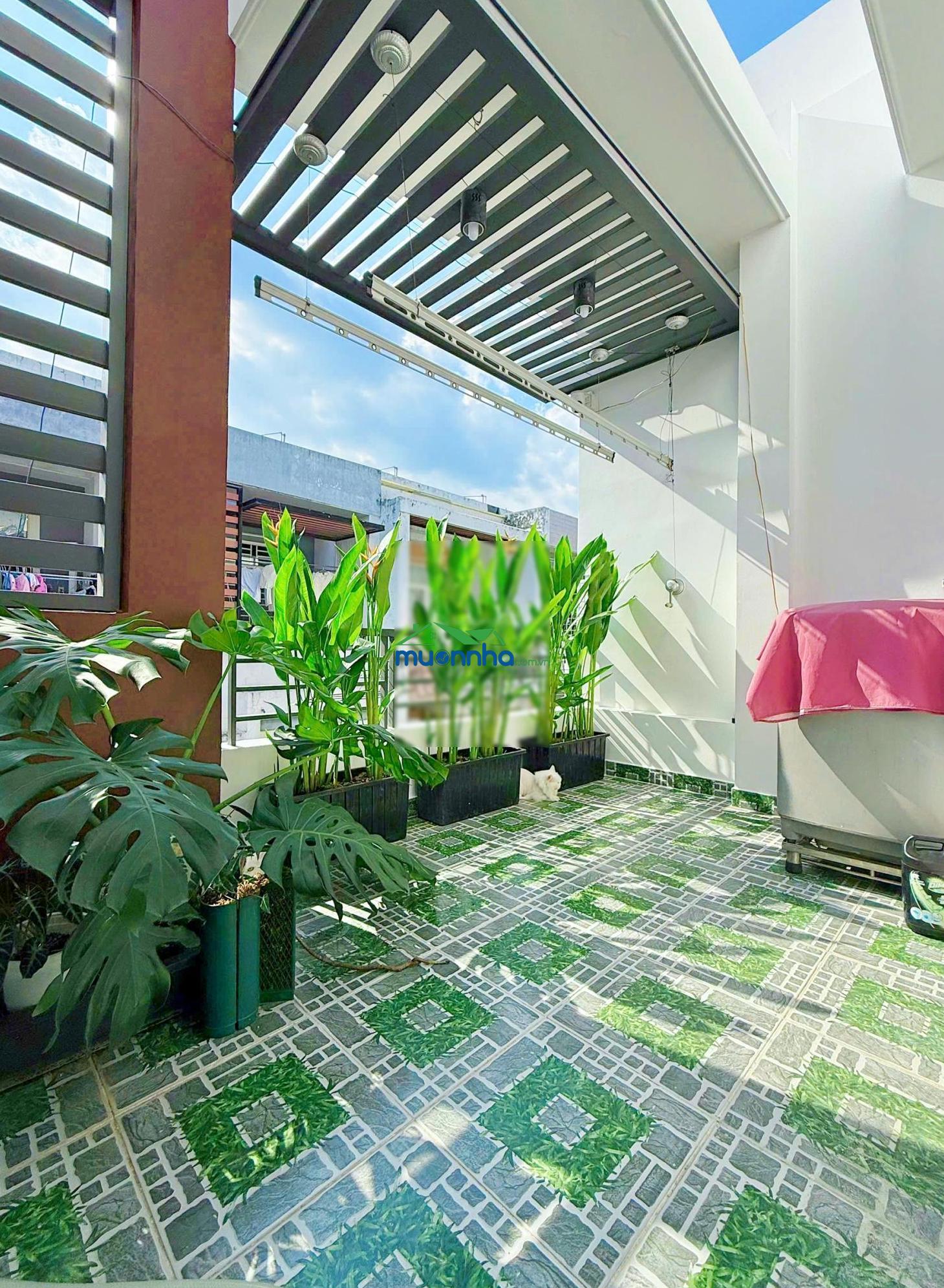 Chủ bán gấp nhà 2 lầu kdc an ninh, phù hợp ở hoặc mở vp cty, hẻm xe tải, shr hoàn công, giá tl tốt - 2