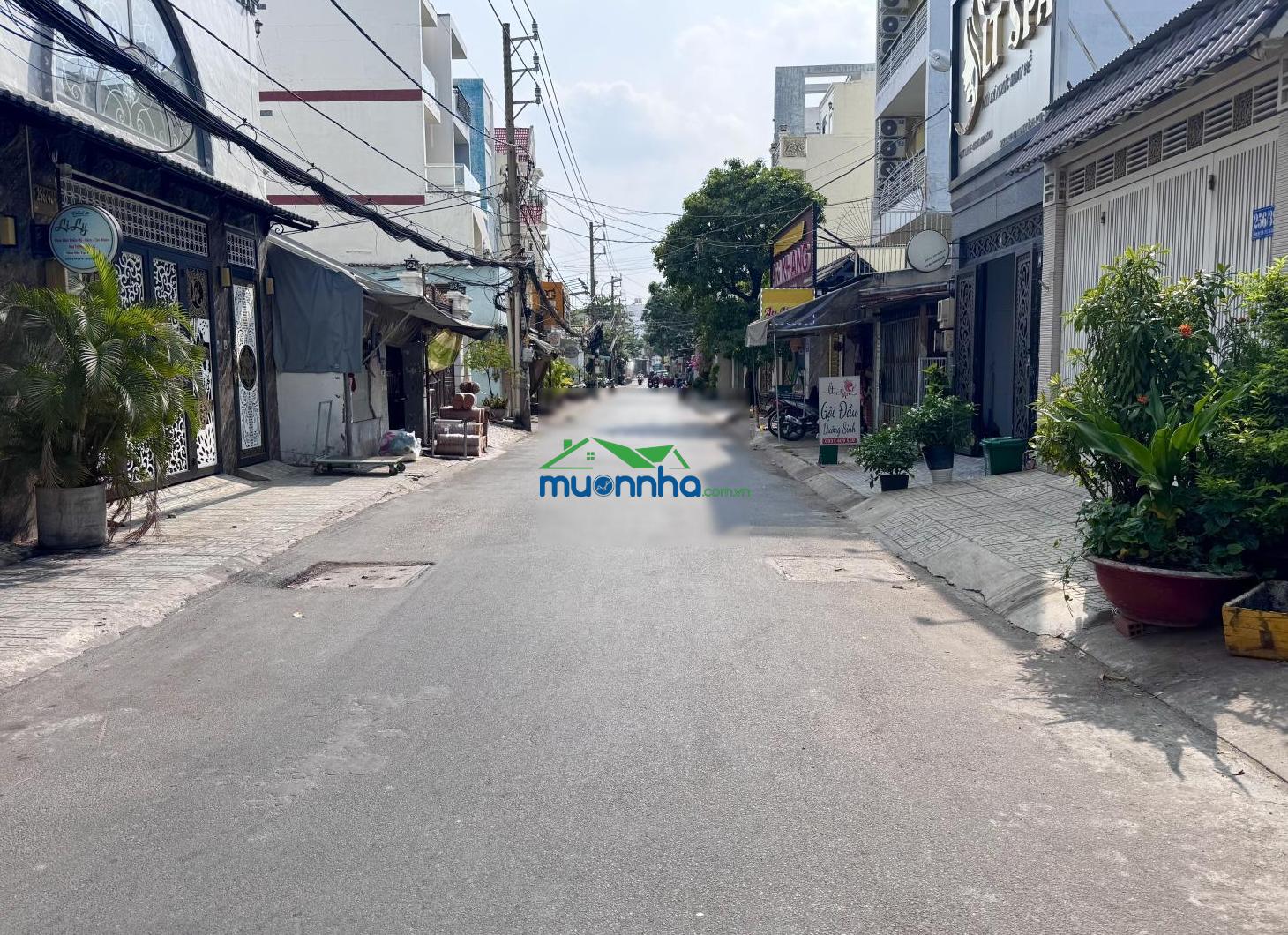Sát phan huy ích - gò vấp - ô tô tới cửa - nhựa thông - 44.3m2 vuông a4 - 5 tầng - full nội thất - 2