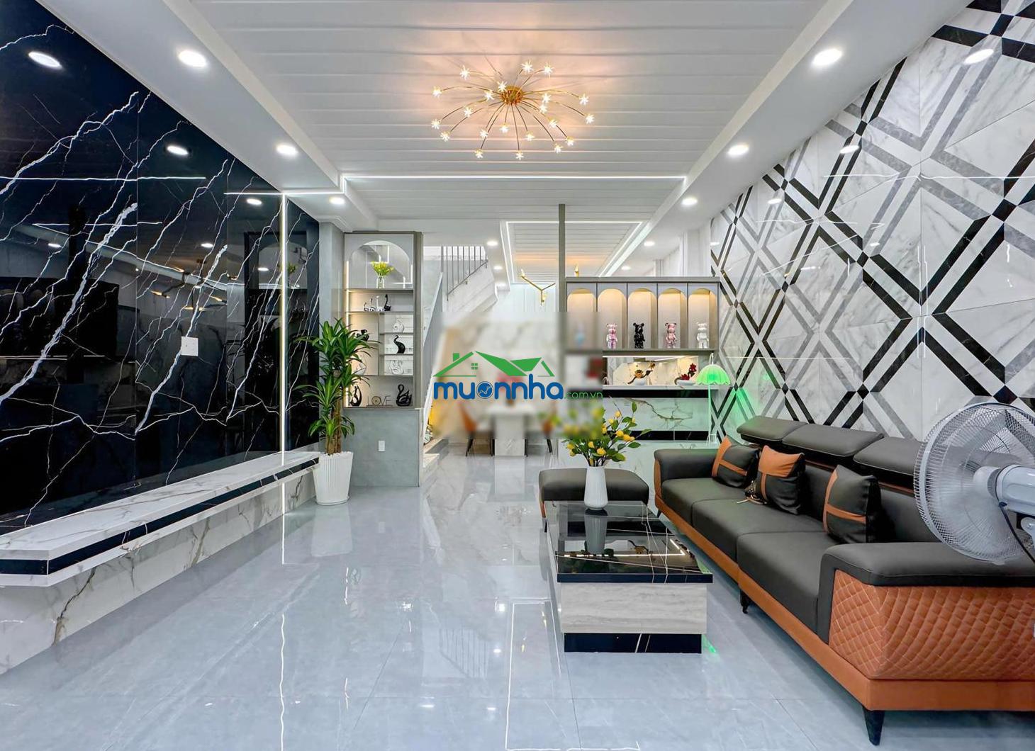 Nhà đẹp full nội thất trần xuân soạn, quận 7