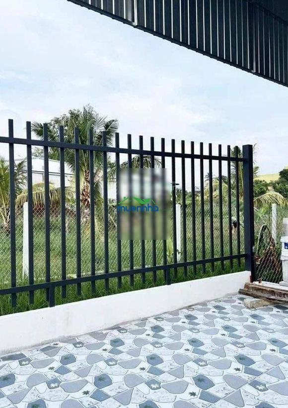 Chủ về quê nên bán lại căn nhà ở đ nguyễn thị chuỗi xã thái mỹ , giá 1 tỷ350tr , shr , dt 165m2 . - 2