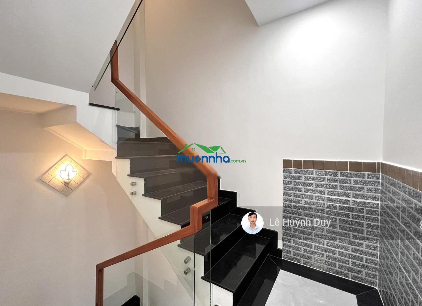 Nhà xây mới, 5 tầng, ngang 5,2m huỳnh văn bánh - hẻm hai xe hơi tránh nhau - 11,8 tỷ - 3