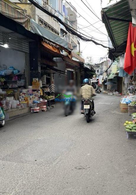 Tân bình - lý thường kiệt - chỉ 3.2 tỷ - hẻm xe hơi - 2 tầng - đi bộ ra chợ chỉ 1 phút - 2