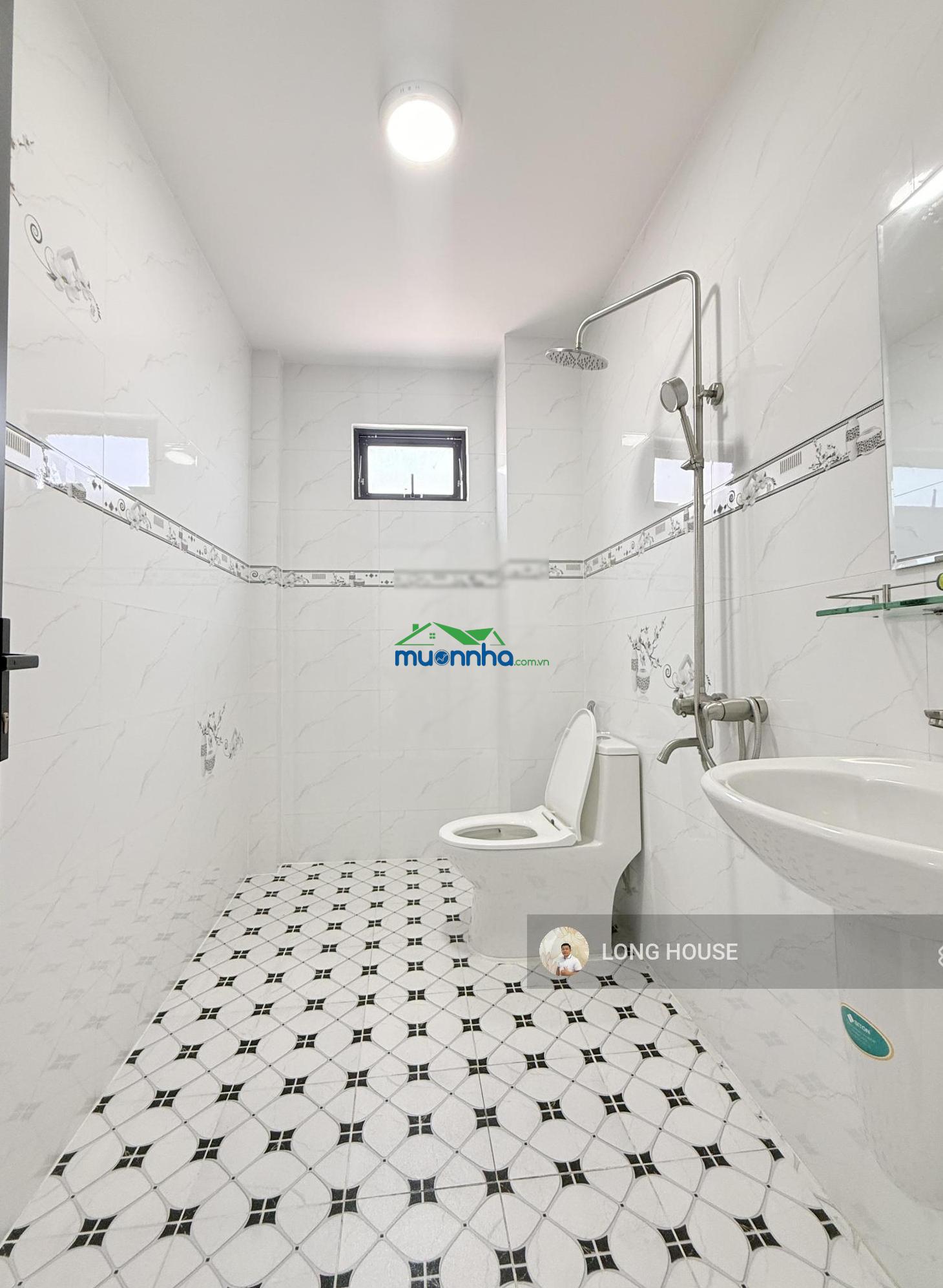 Nhà mặt tiền 4 tầng 4x12m, ngay nguyễn thái sơn vừa ở vừa kinh doanh