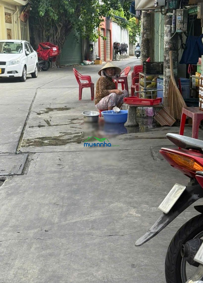Chỉ với 4ty2 có ngay căn nhà ở tỉnh lộ 10, chính chủ sẵn sổ - 4