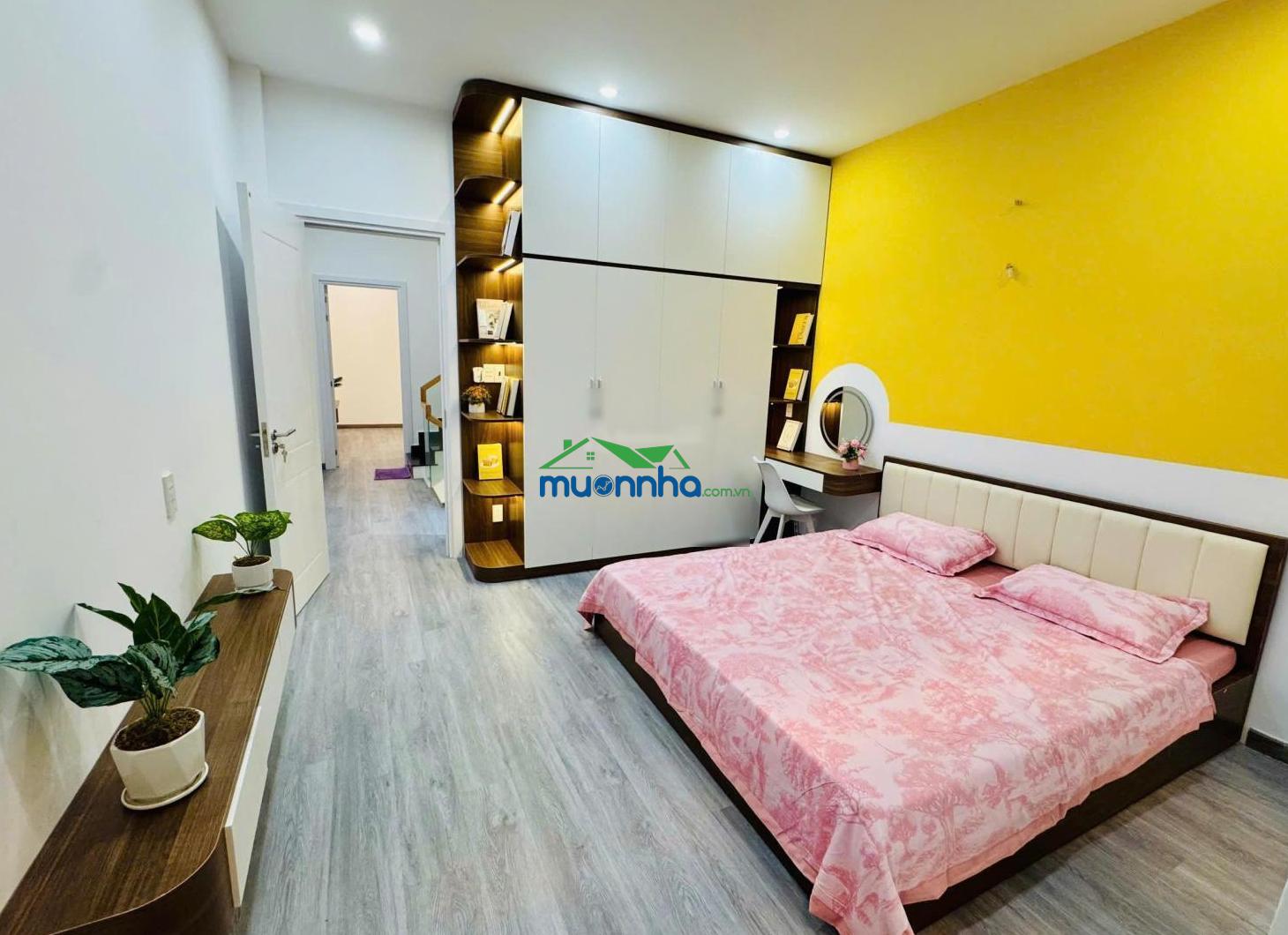 Nhà mới xây full nội thất - cách mặt tiền âu cơ chỉ 20m, 4x16m vuông vức 2 lầu st. giá 8.96 tỷ