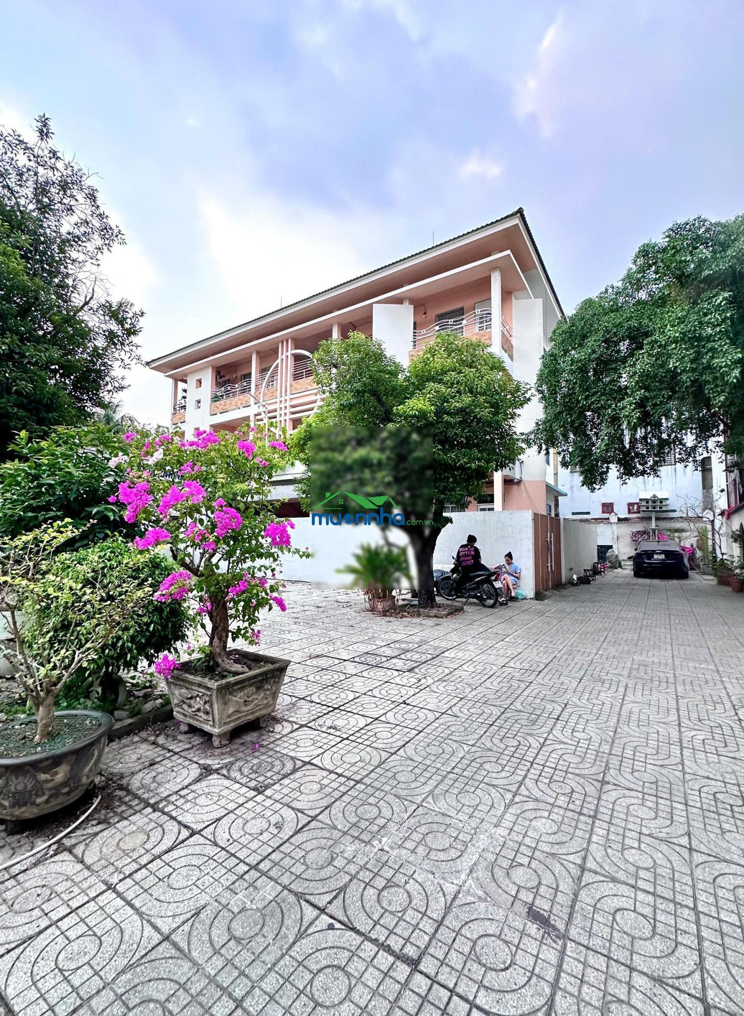 Bán nhà khu biệt thự trường chinh, tân bình. dt 11x21m, 1 trệt, 2 lầu, giá 28.9 tỷ