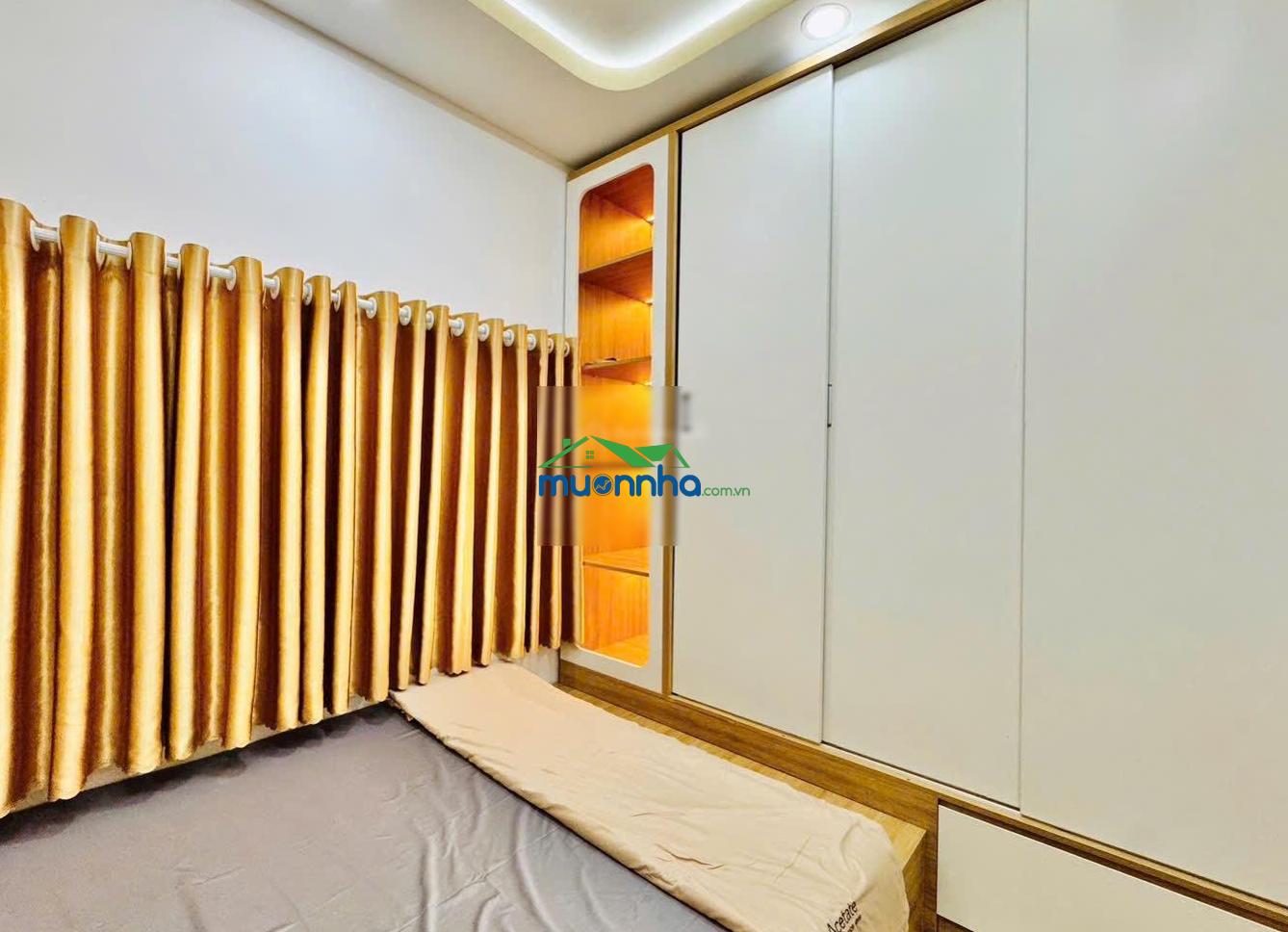 6,15tỷ! bán nhà 3 tầng mới đẹp hoàng hoa thám- thích quảng đức, p5. ngay phan đăng lưu, bv hoàn mỹ. - 4