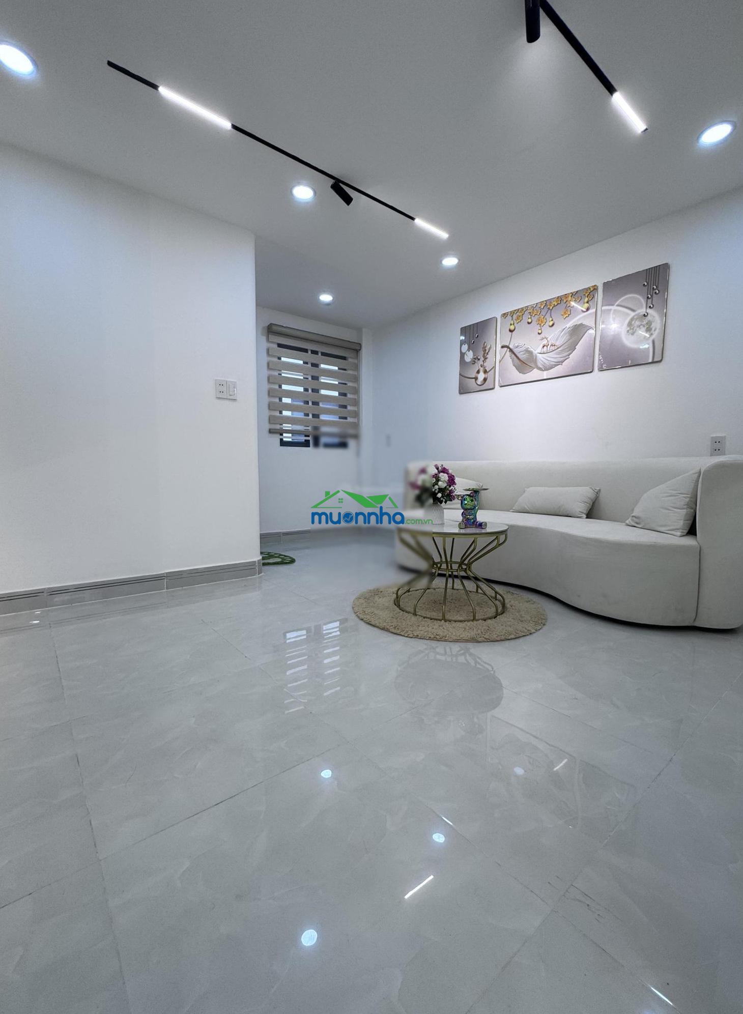 Lê đức thọ 48m2 5 tầng ô tô đậu trong nhà