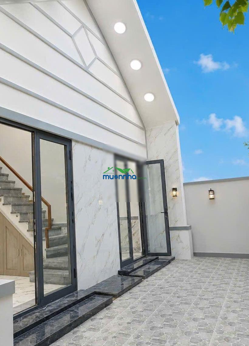 Nhà shr 110m2, gần trần văn mười, xã bà điểm, ngang lớn 6.8m, 2 tầng, hẻm xe hơi, giá 3.8 tỷ tl - 4