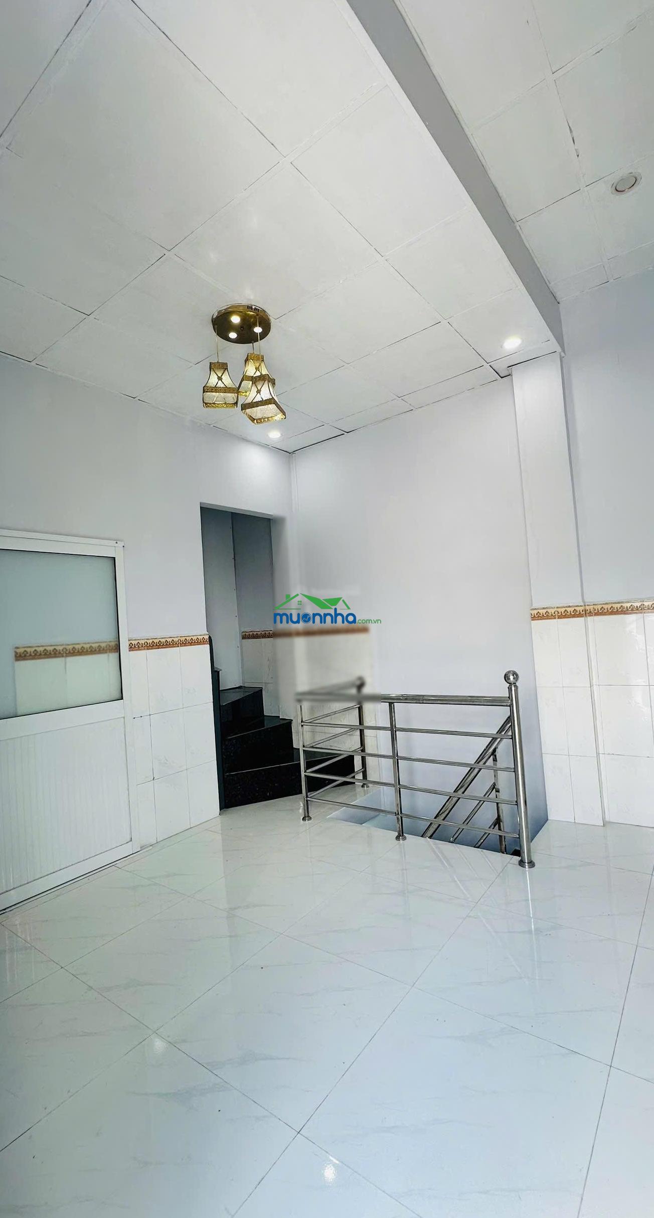 Bán nhà kha vạn cân - chợ thủ đức - 40m2 - 3tầng - 4pn-hẻm thông - sổ hồng riêng-không quy hoạch - 2
