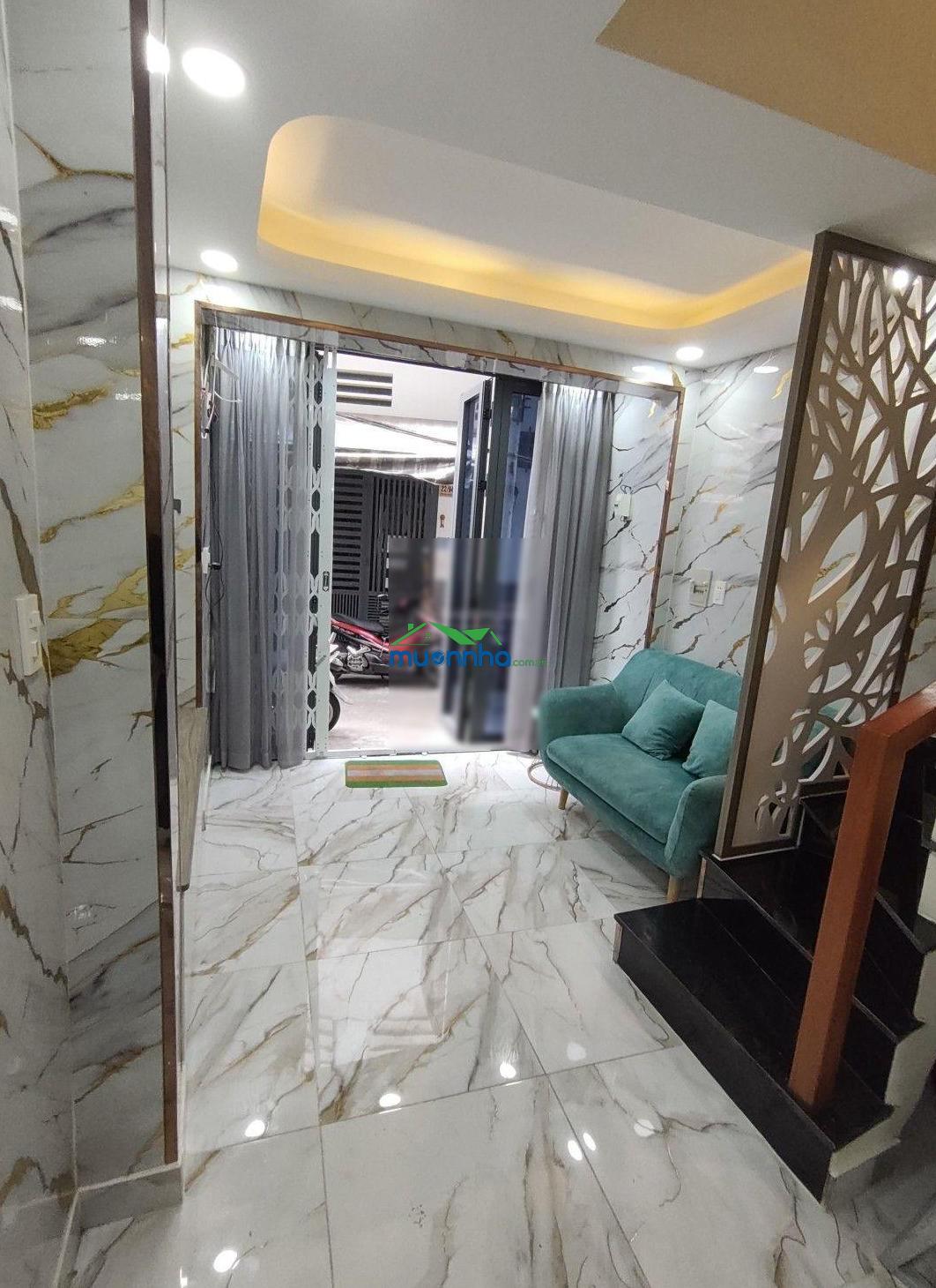 Quận 5, 5,75 tỷ, tl, btct, hẻm 4m ô tô tới nhà sát vách quận 1 - 3
