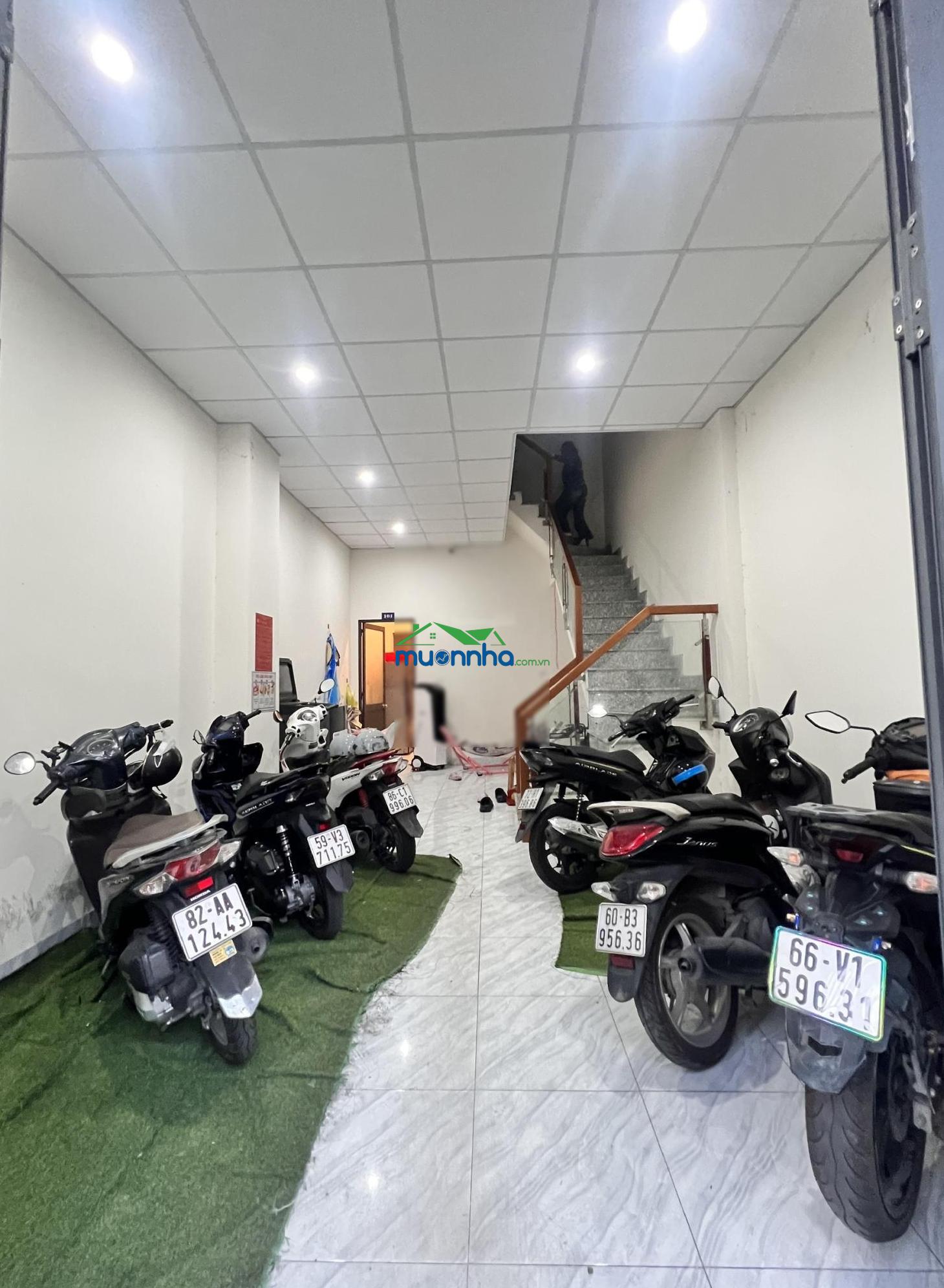 Giảm 600tr còn 5.9 tỷ bán nhà 4 lầu, 7 phòng cho thuê 22tr/th, gần trường đại học nguyễn tất thành - 4