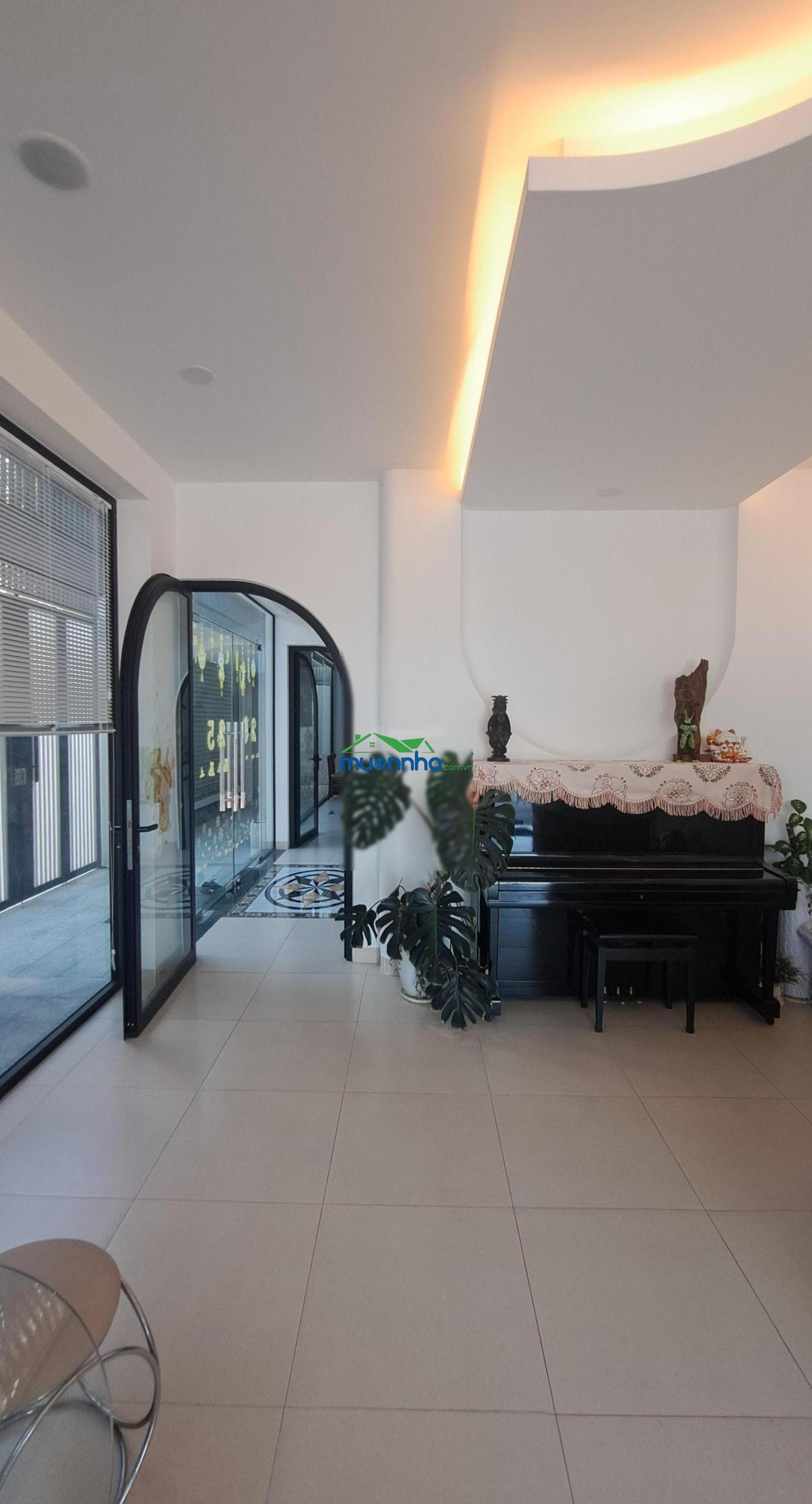 Đi định cư bán nhà góc mới xây 2025, 4 lầu, thang máy, điện mặt trời 6.5x22 cạnh làng đại học abc - 2