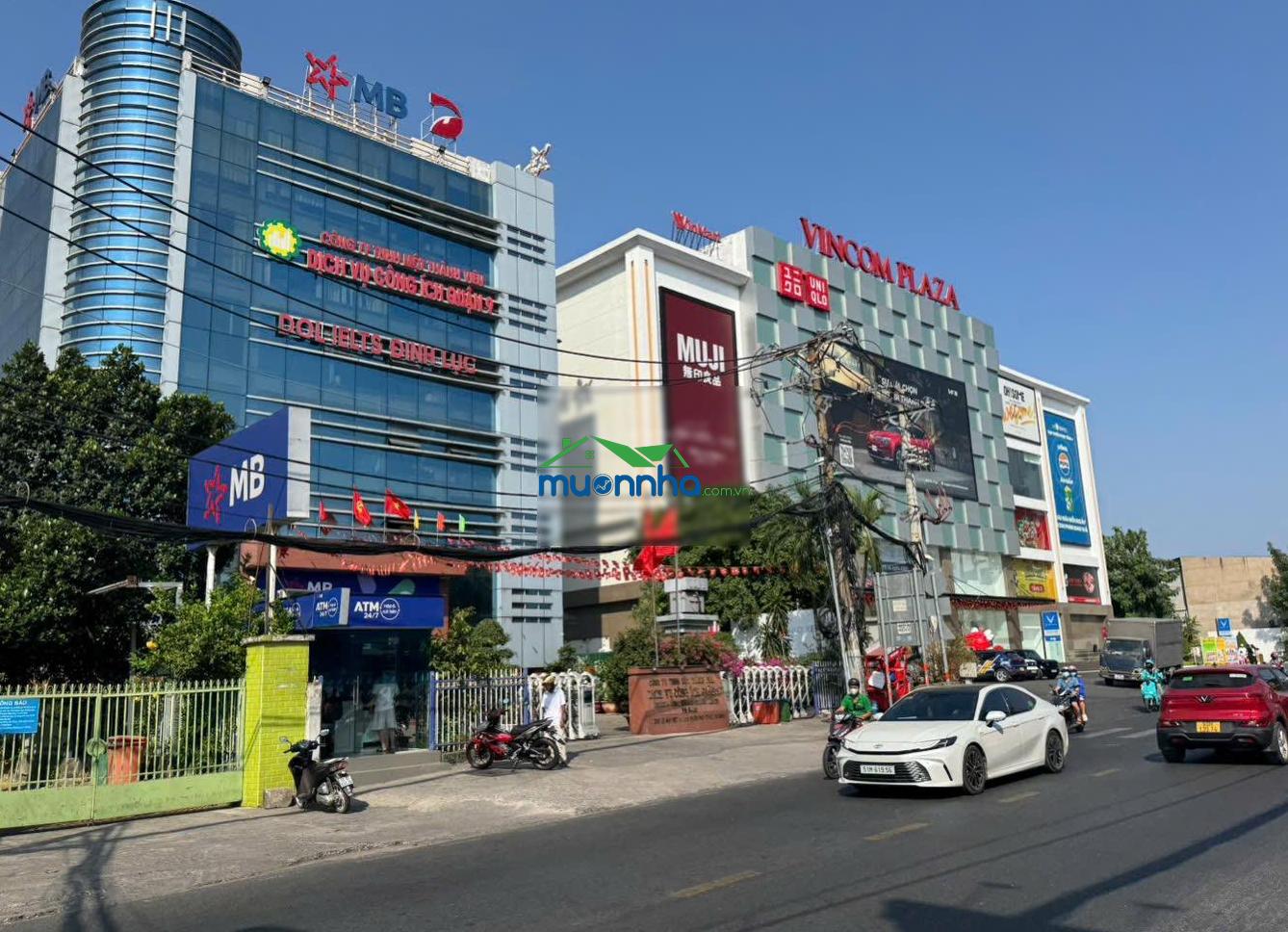 Bán nhanh nhà đẹp 3 tầng - 4 pn - giá 5,55 tỷ - trung tâm hiệp phú - 4
