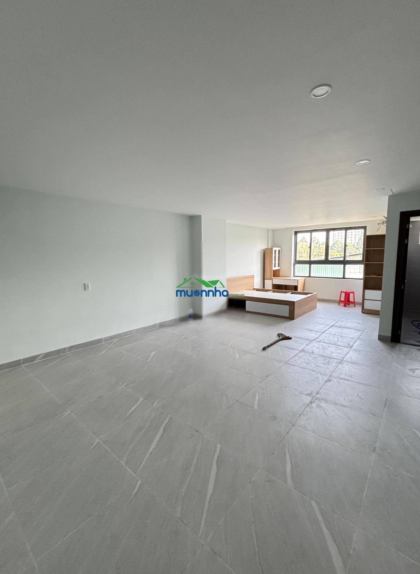 Giáp quận 2 đường liên phường - diện tích lớn khu biệt thự sẵn dòng tiền 4 tầng giá đầu tư - 3