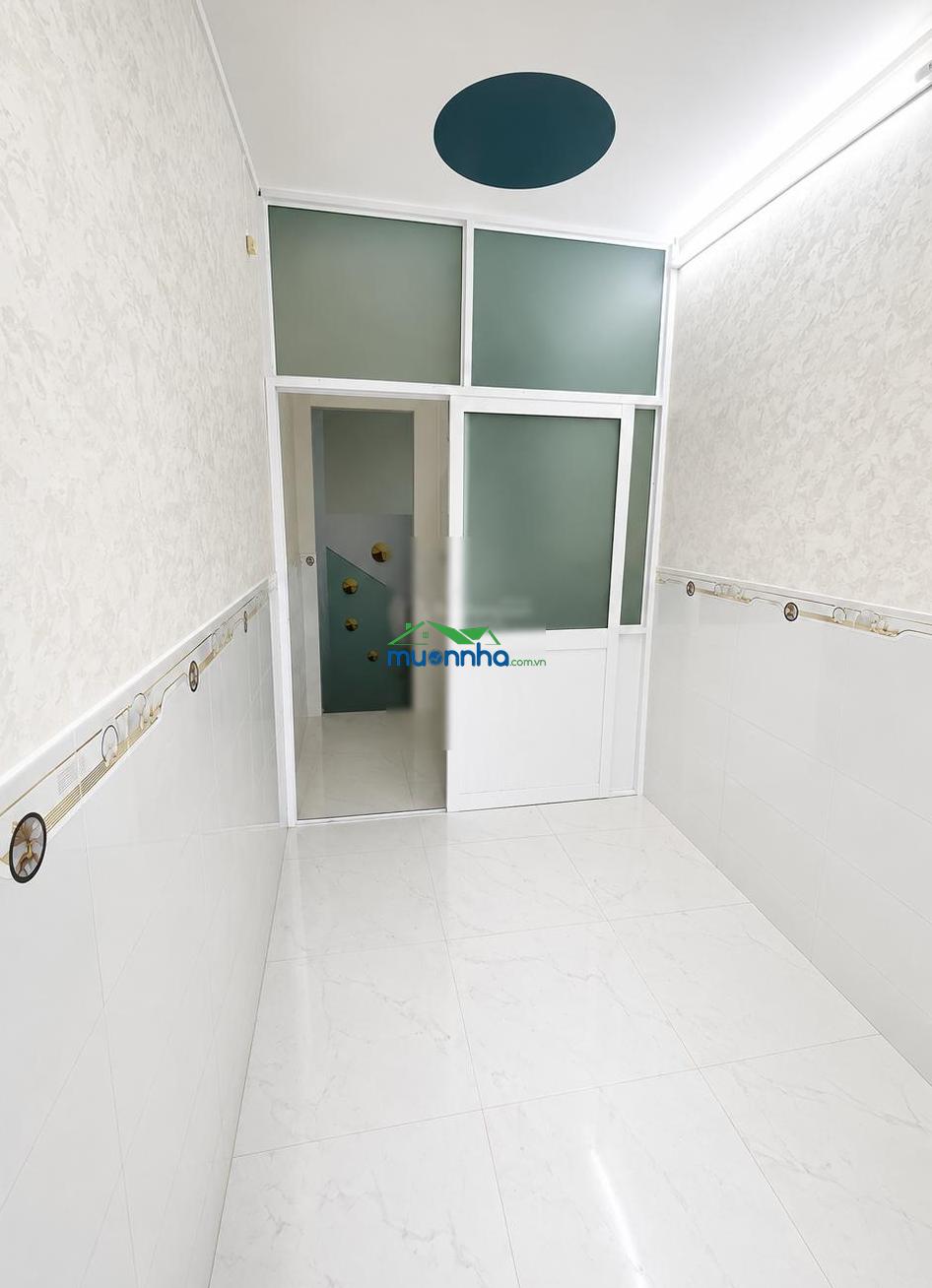 Bán nhà q11, đường lạc long quân, phường 3, 3 lầu, 3pn, 2wc, hxh, shr 9 chủ, ko qh, rẻ 2.3 tỷ - 2